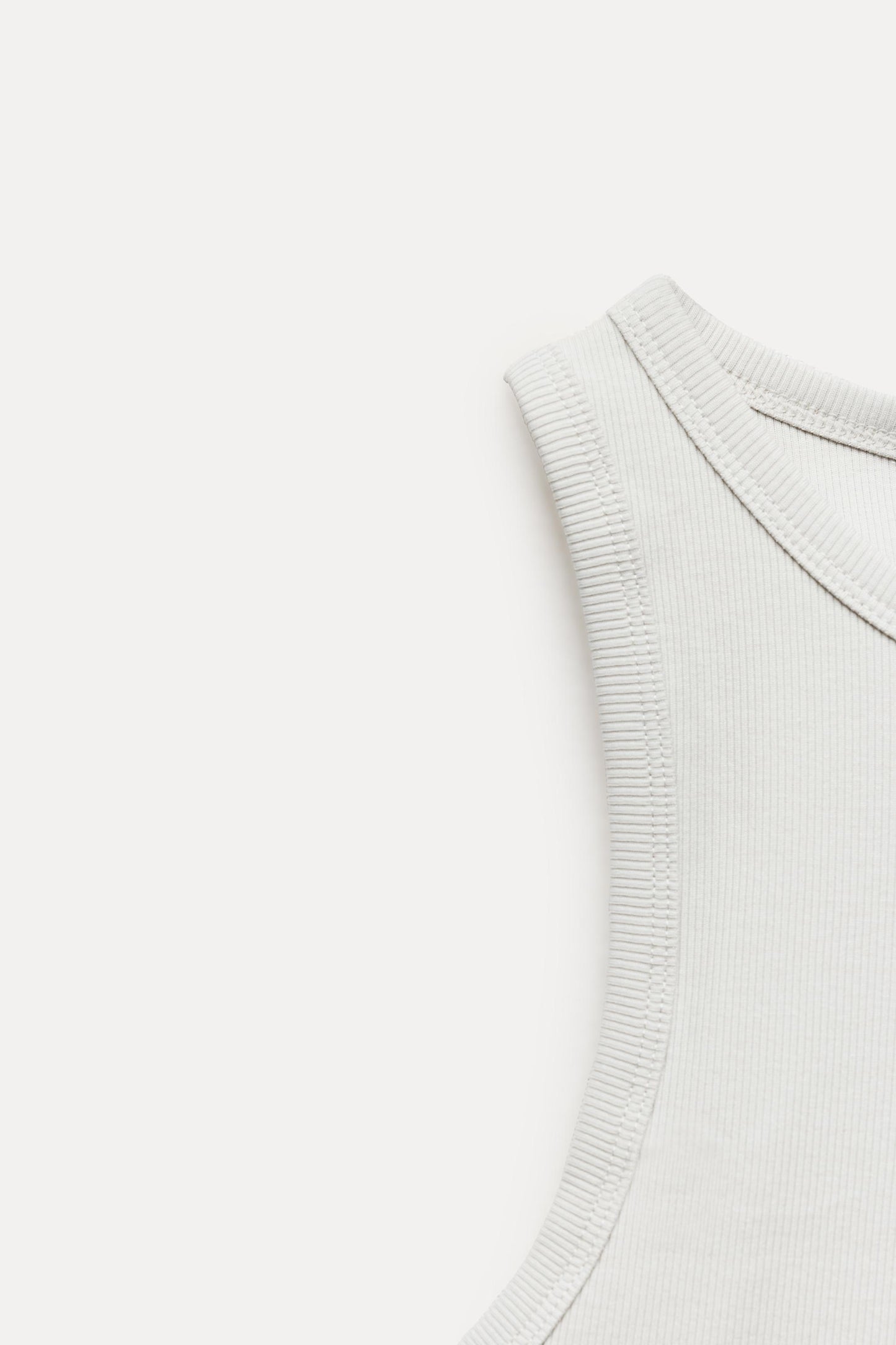 Ribbed Cropped Halter Top