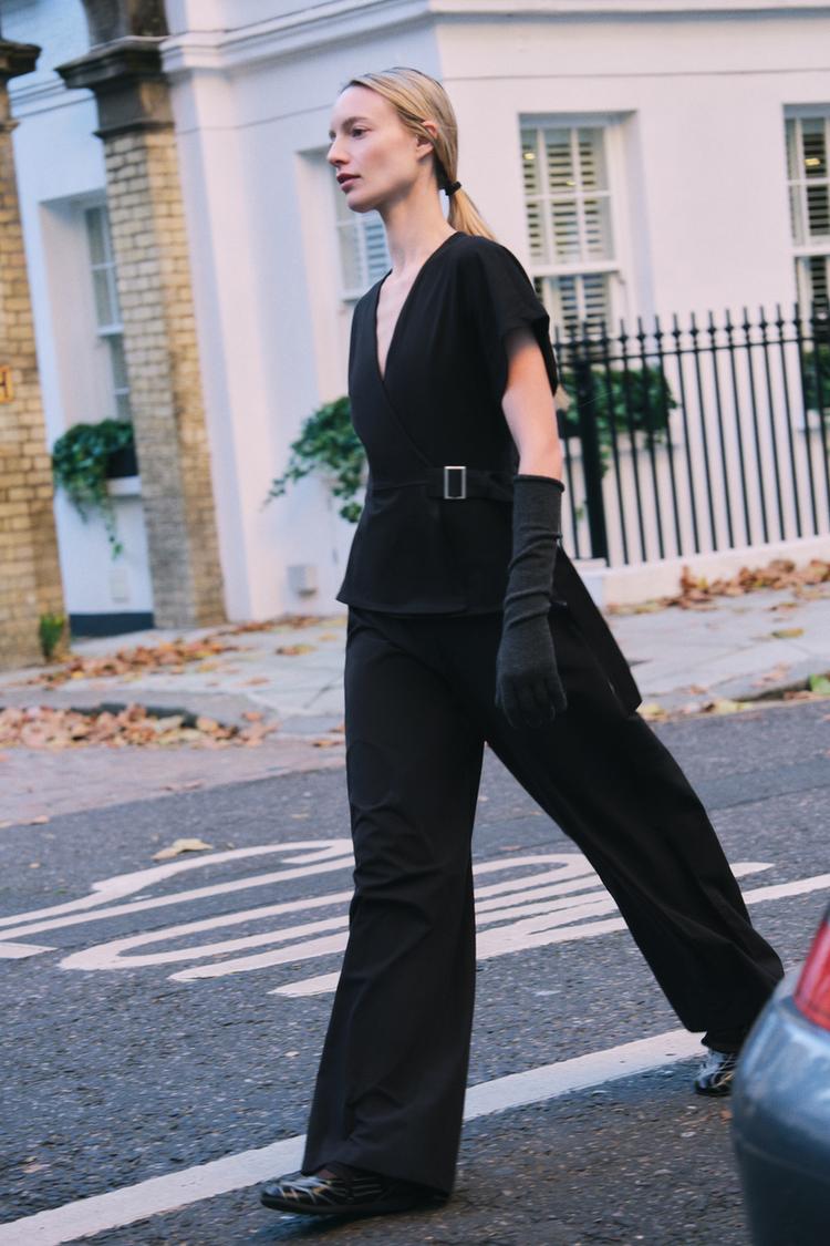Combined Jumpsuit With Buckle