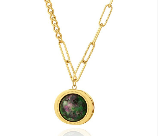 Clip Emerald Chain With Pendant