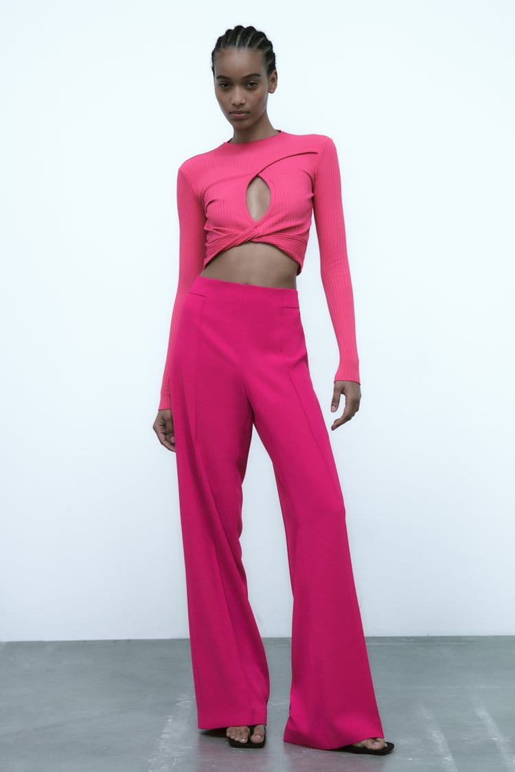 Cut-Out Top