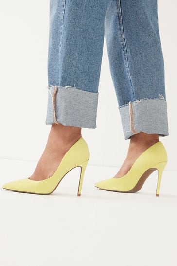 Forever Comfort Point Court Shoes