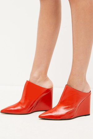 Leather Heeled Mule Shoe