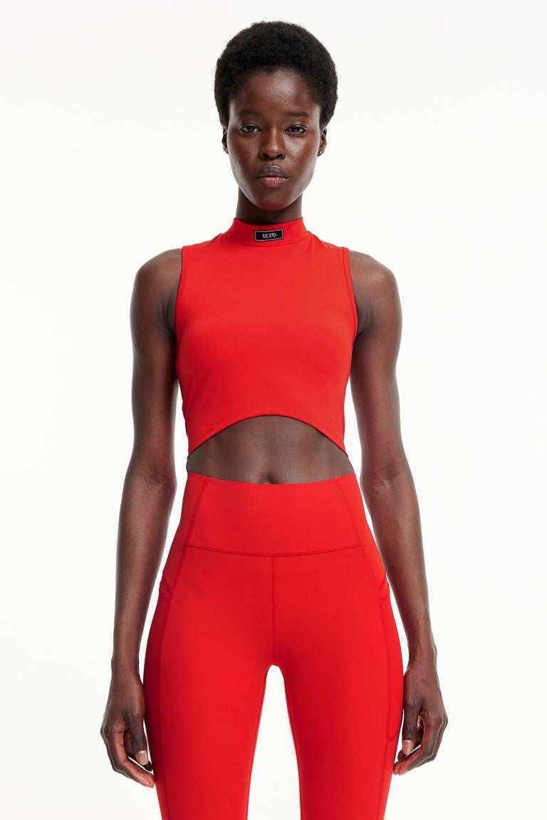 DryMove™ Cropped Sports Top